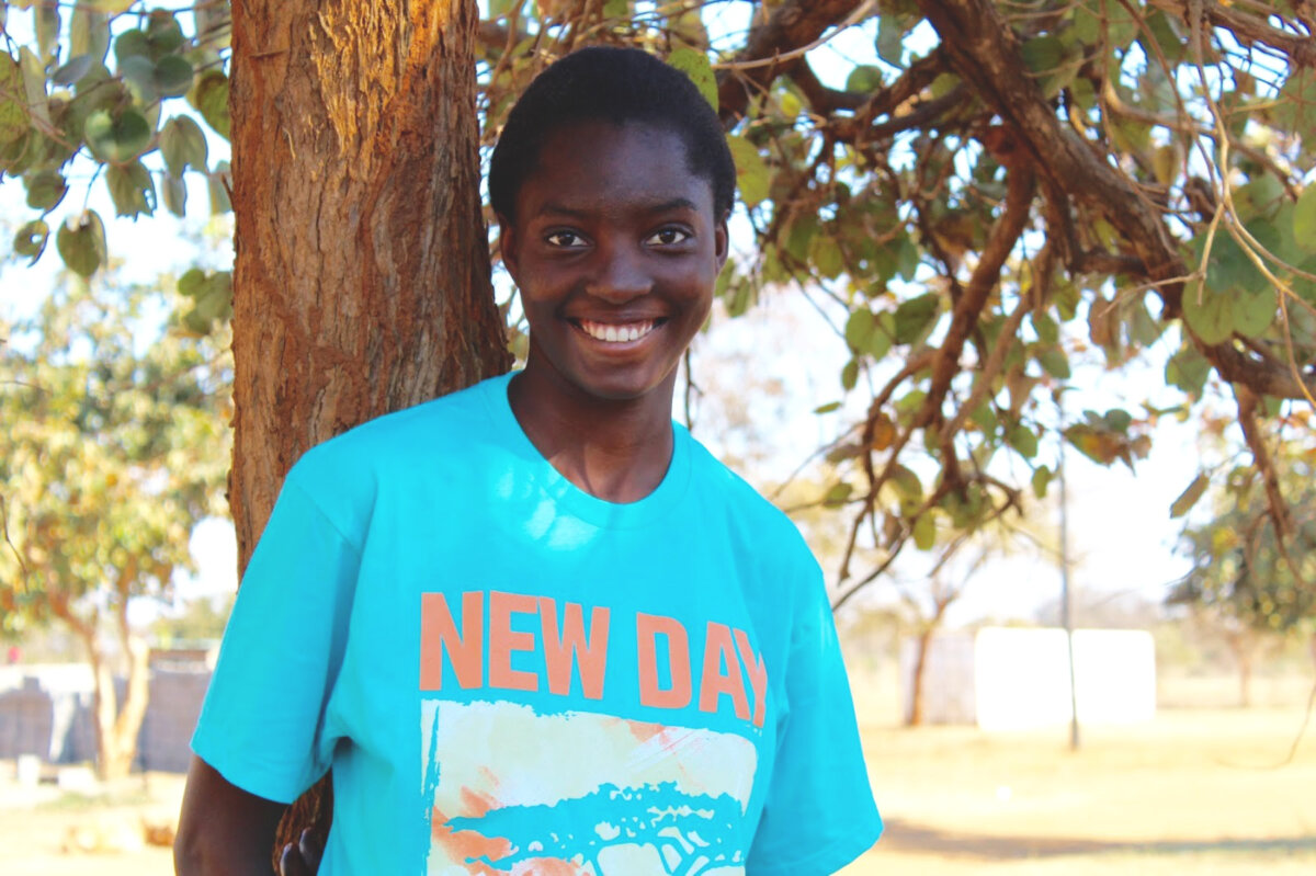 Sisi in New Day shirt